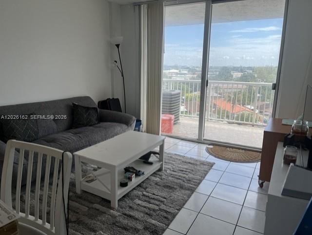 ISLA DEL MAR CONDO - Residential Lease