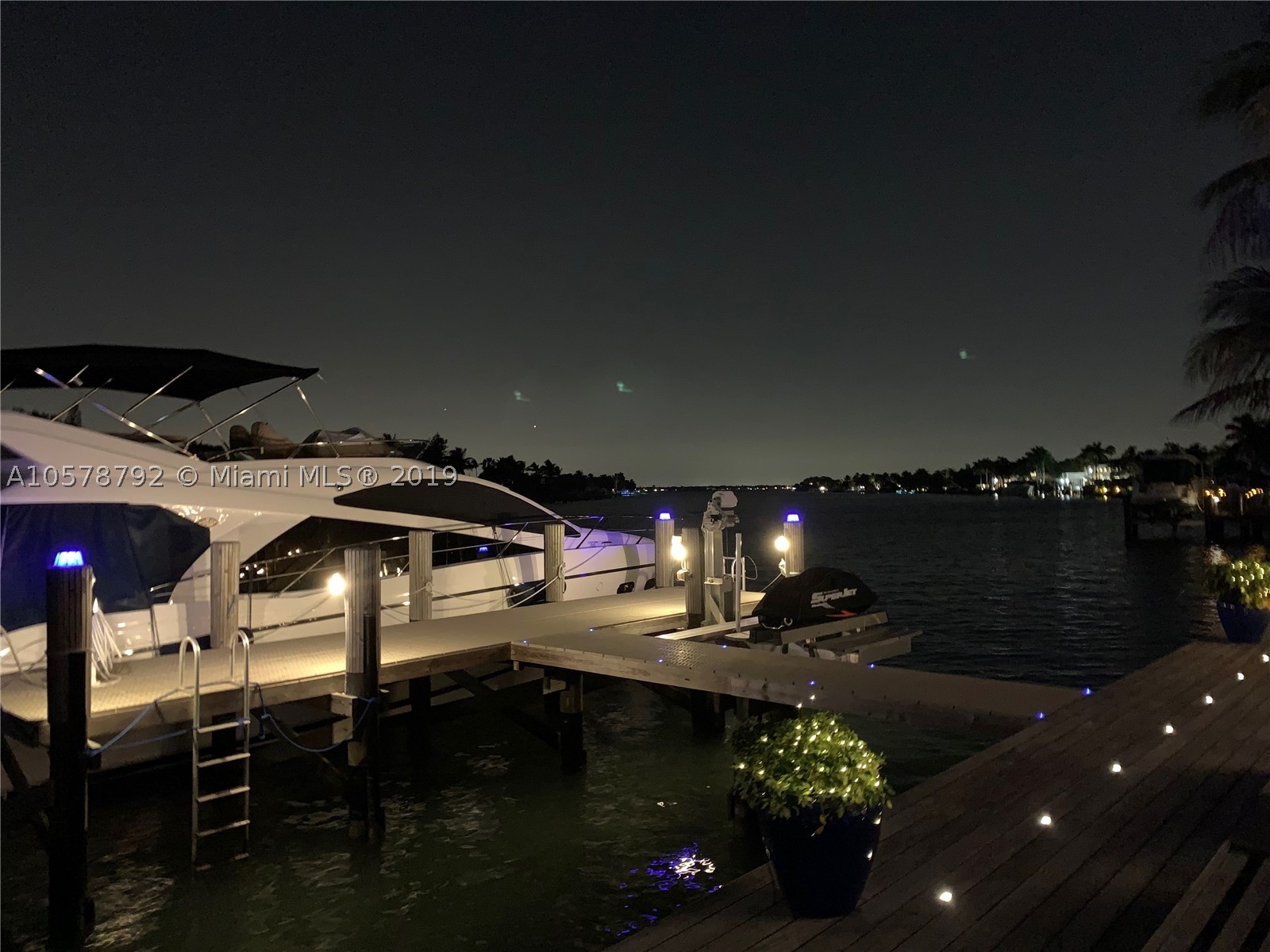 BISCAYNE POINT - Residential