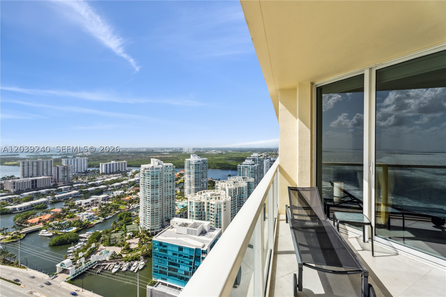 LA PERLA CONDO - Residential