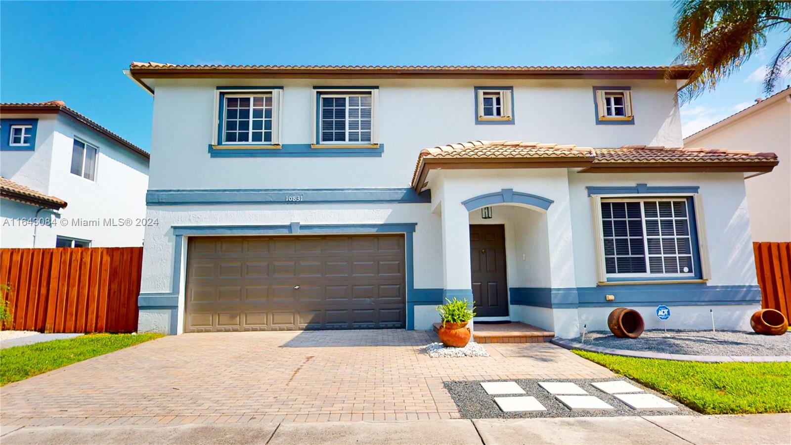 DORAL RESERVE - Residential Lease
