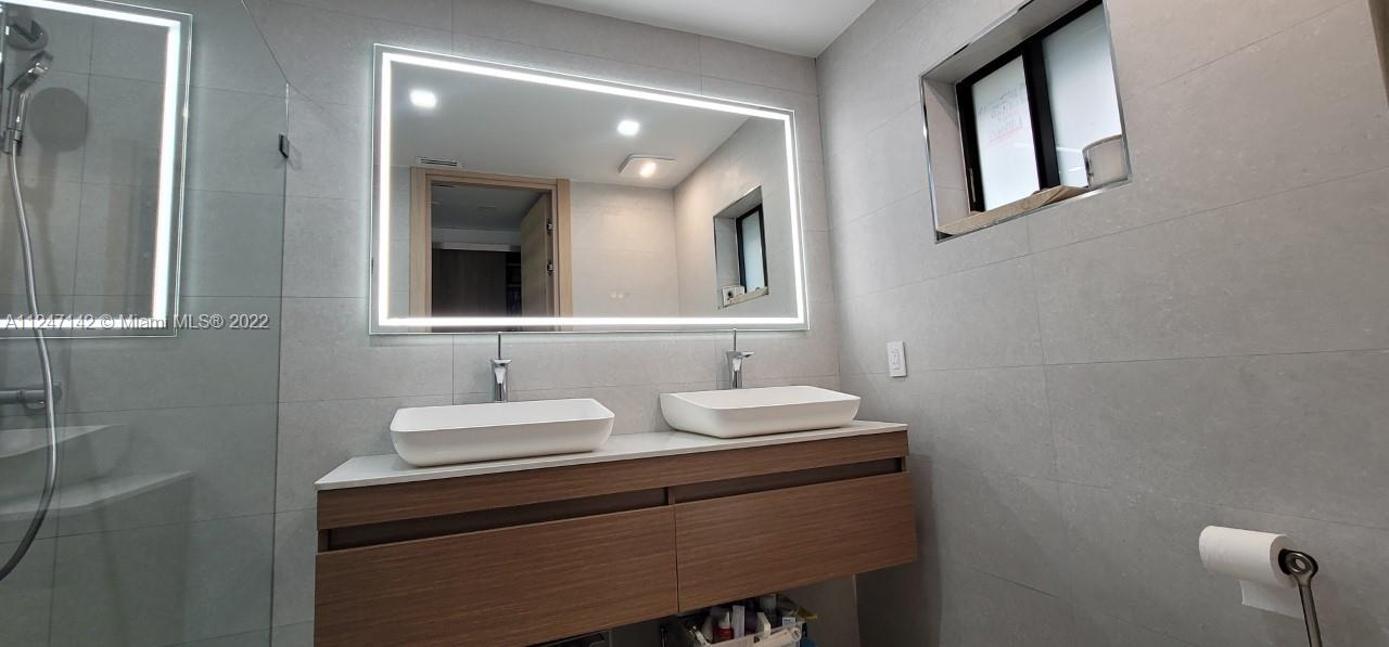 COSTA DEL SOL CONDO F - Residential Lease