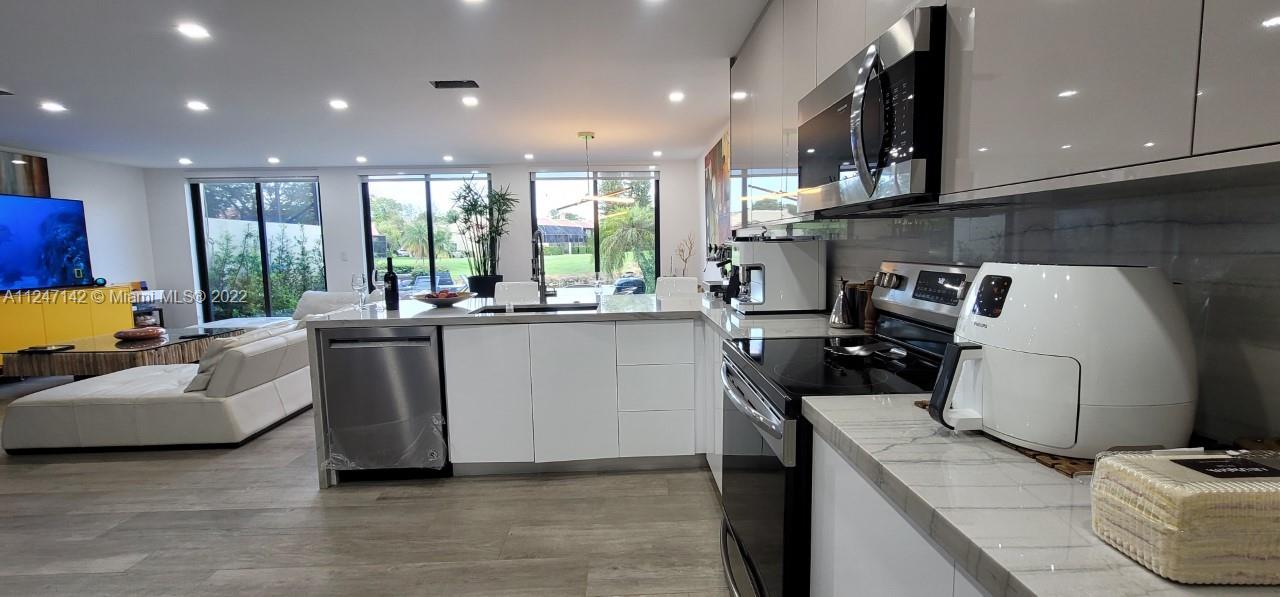 COSTA DEL SOL CONDO F - Residential Lease
