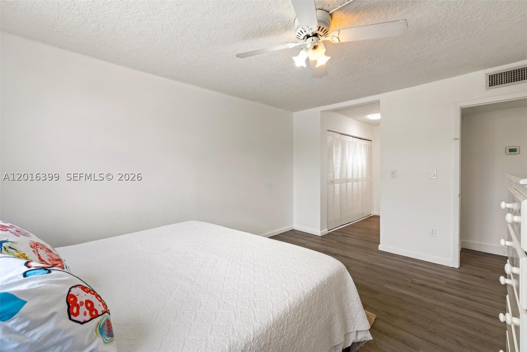 EL CONQUISTADOR SOUTH CON - Residential