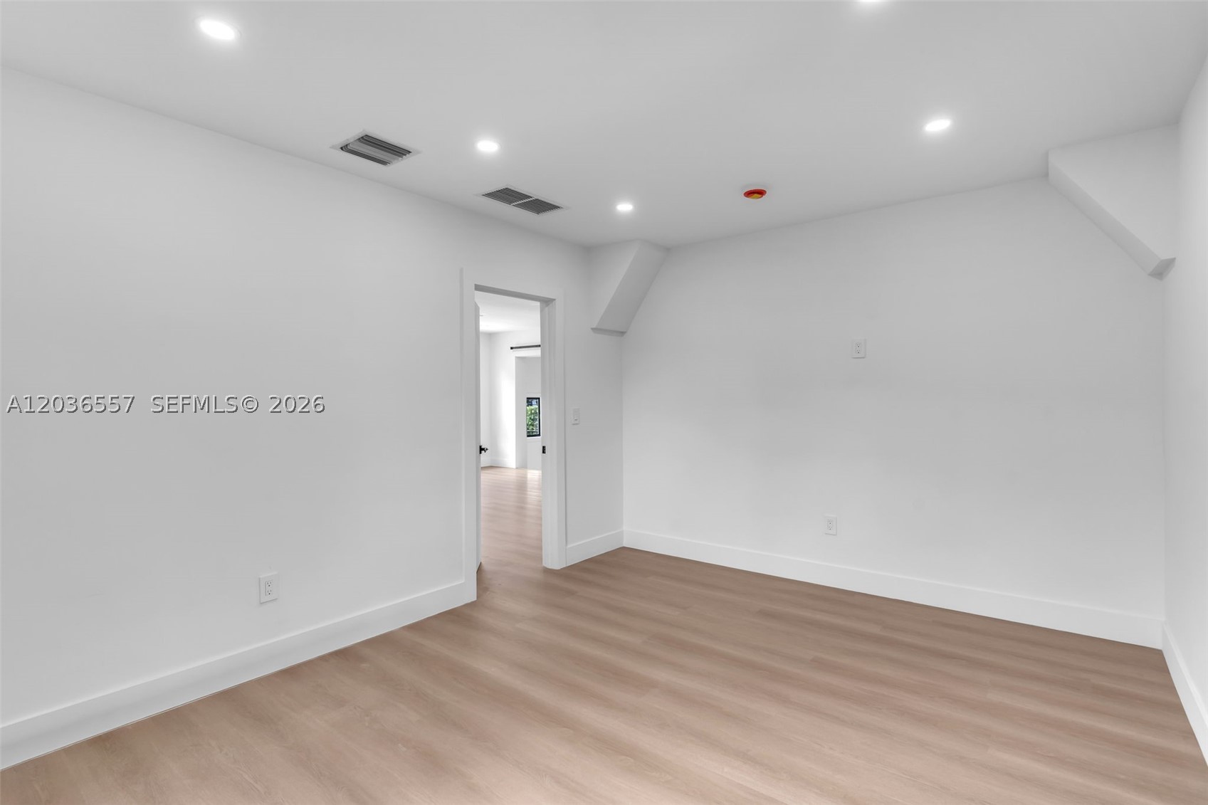 FLAGLER PARK ESTATE - Residential