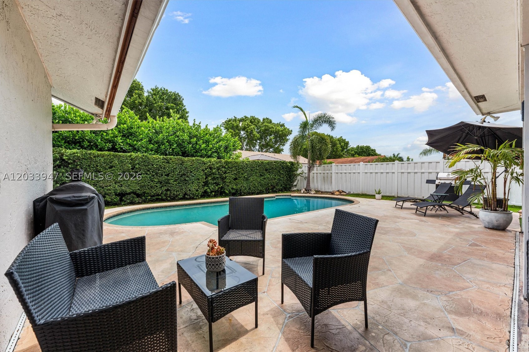 CYPRESS RUN - Residential