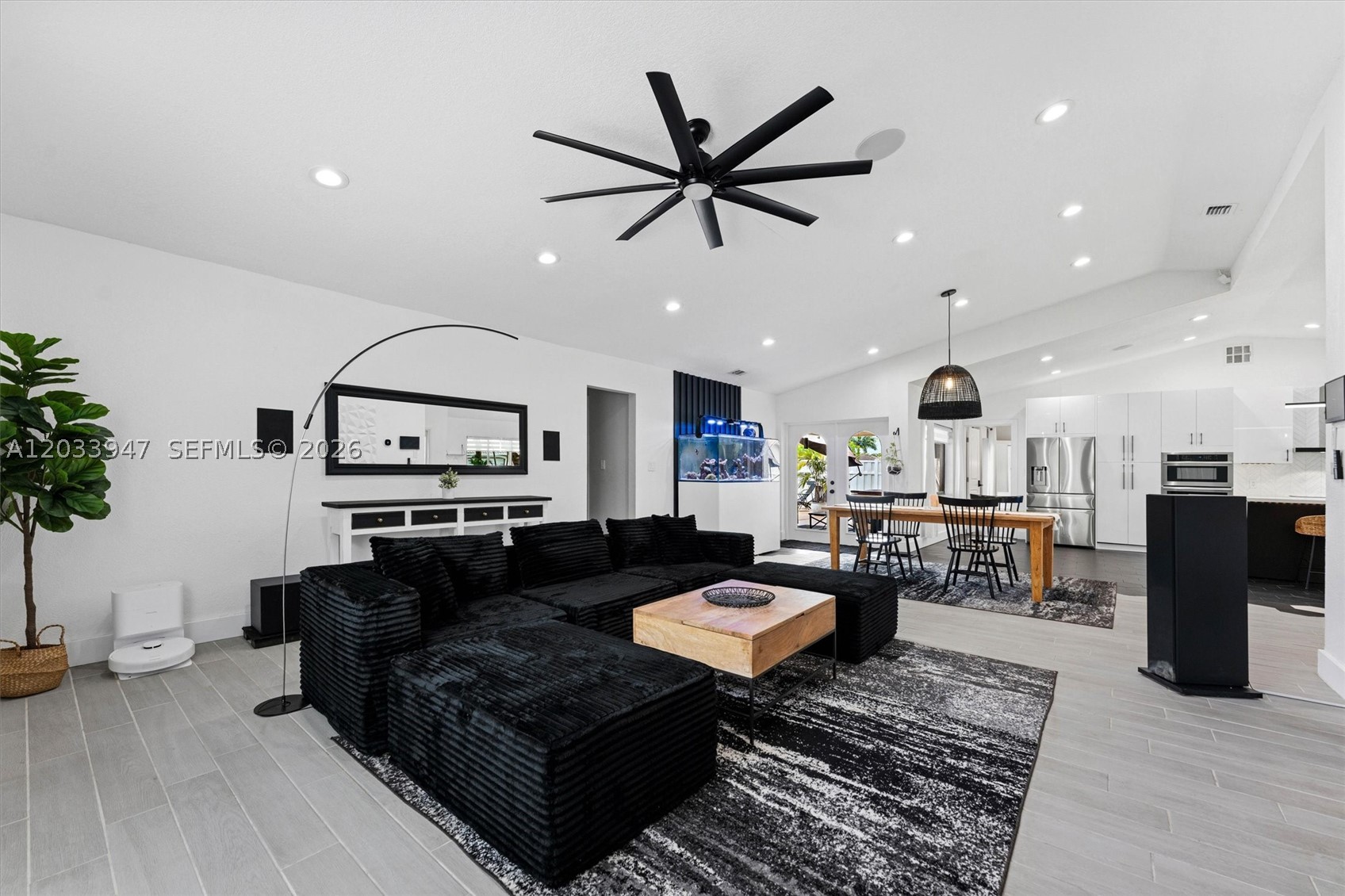 CYPRESS RUN - Residential