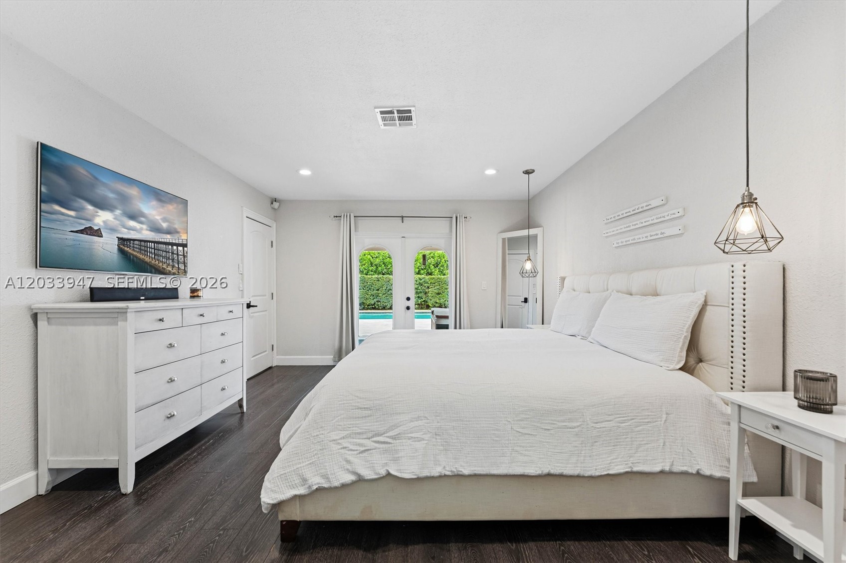 CYPRESS RUN - Residential