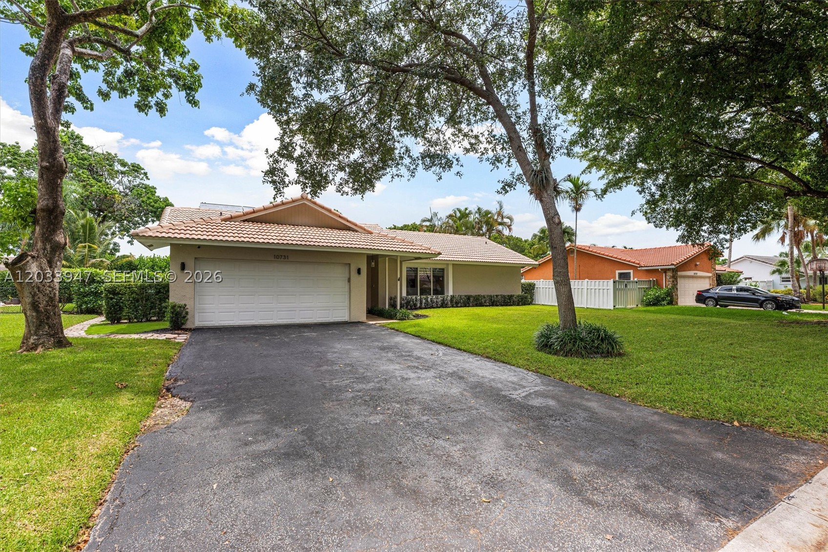 CYPRESS RUN - Residential