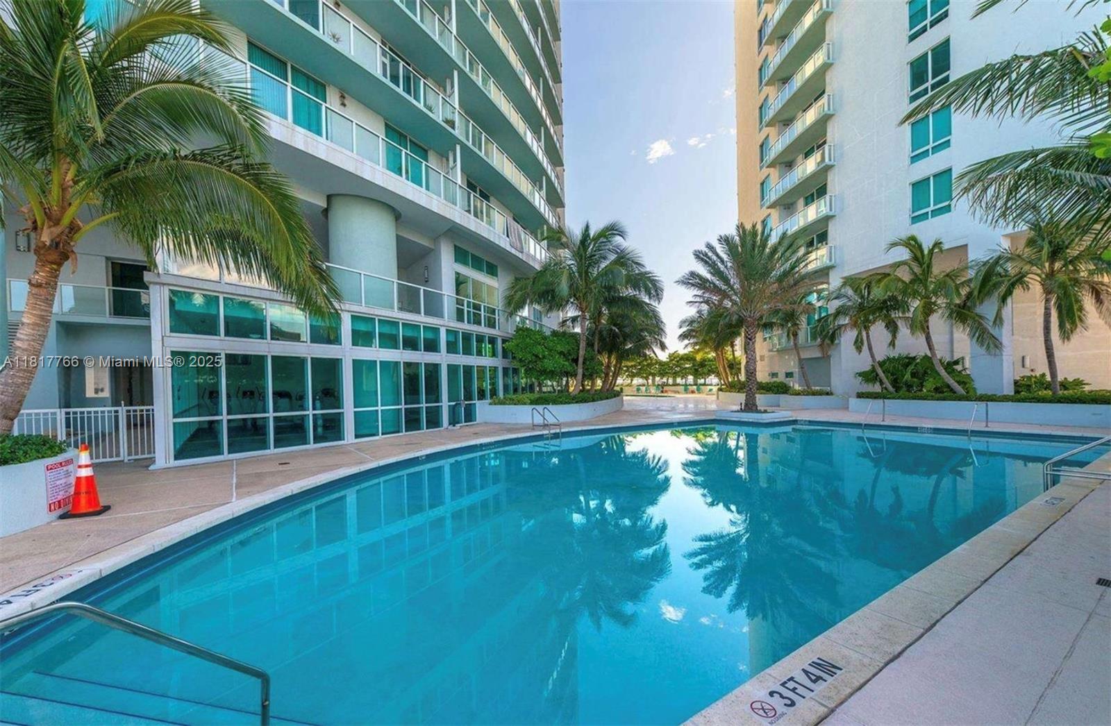 QUANTUM ON THE BAY CONDO - Residential
