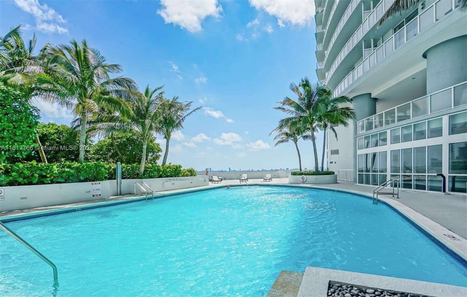 QUANTUM ON THE BAY CONDO - Residential