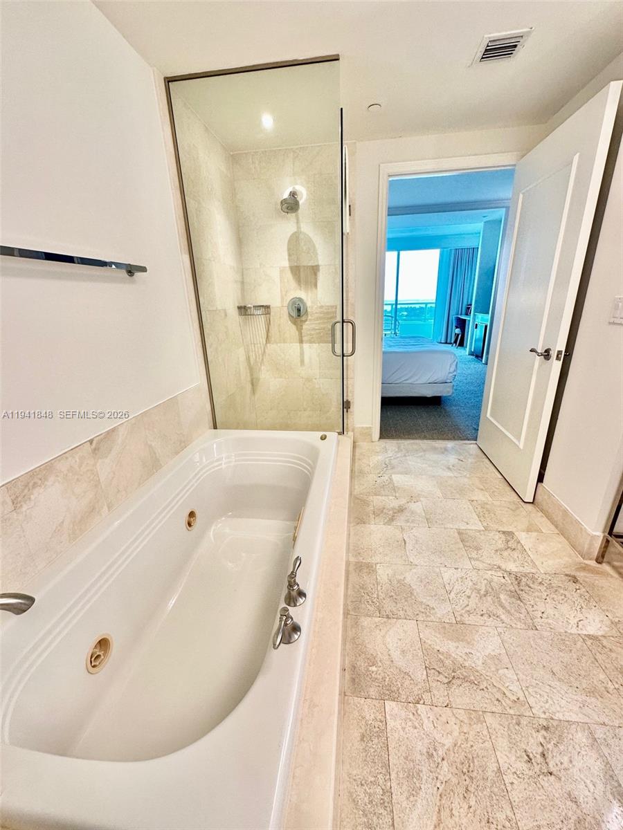 FONTAINEBLEAU II CONDO - Residential