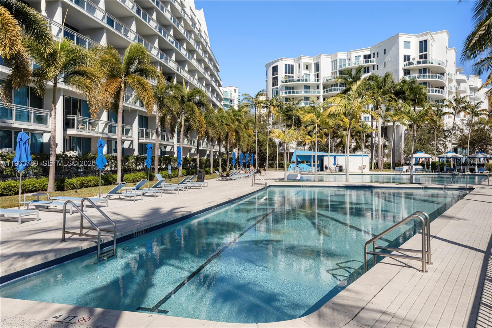 ARTECH RESIDENCES AT AVEN - Residential