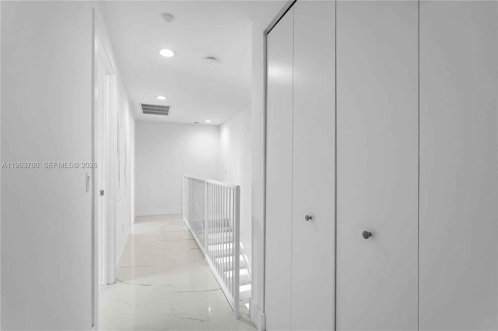 ARTECH RESIDENCES AT AVEN - Residential