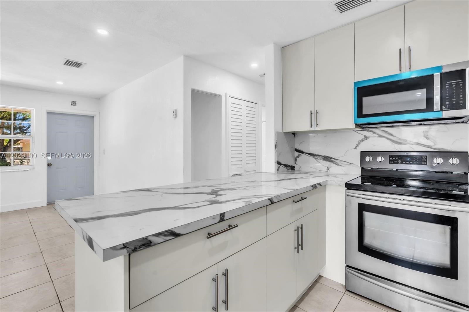 SOUTHERN ESTS 1ST ADDN - Residential Lease
