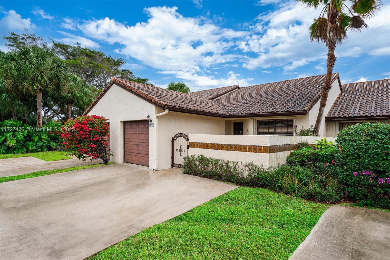 WINDWOOD UNIT I - Residential Lease
