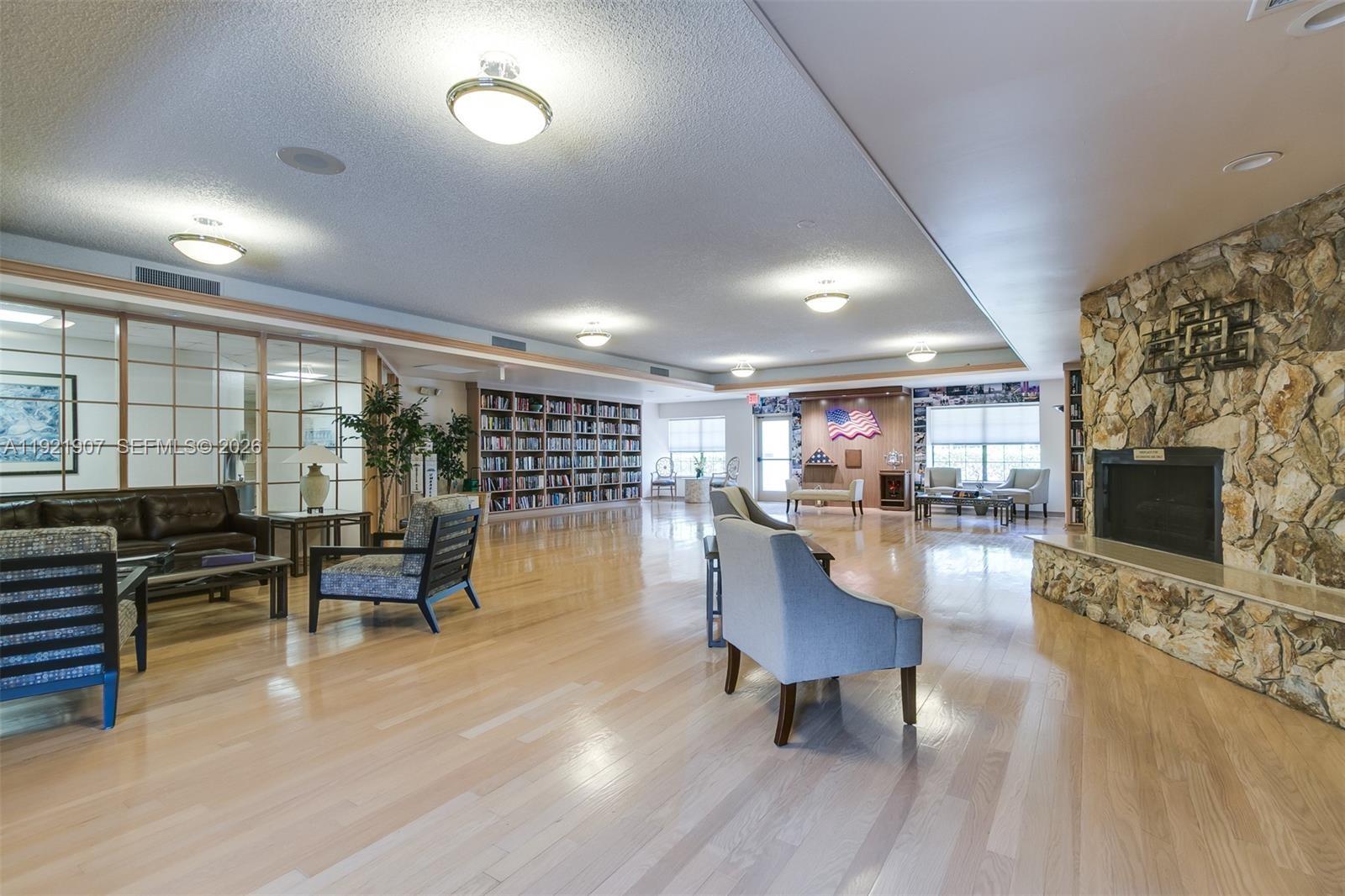 TARTAN COCONUT CREEK-PARC - Residential