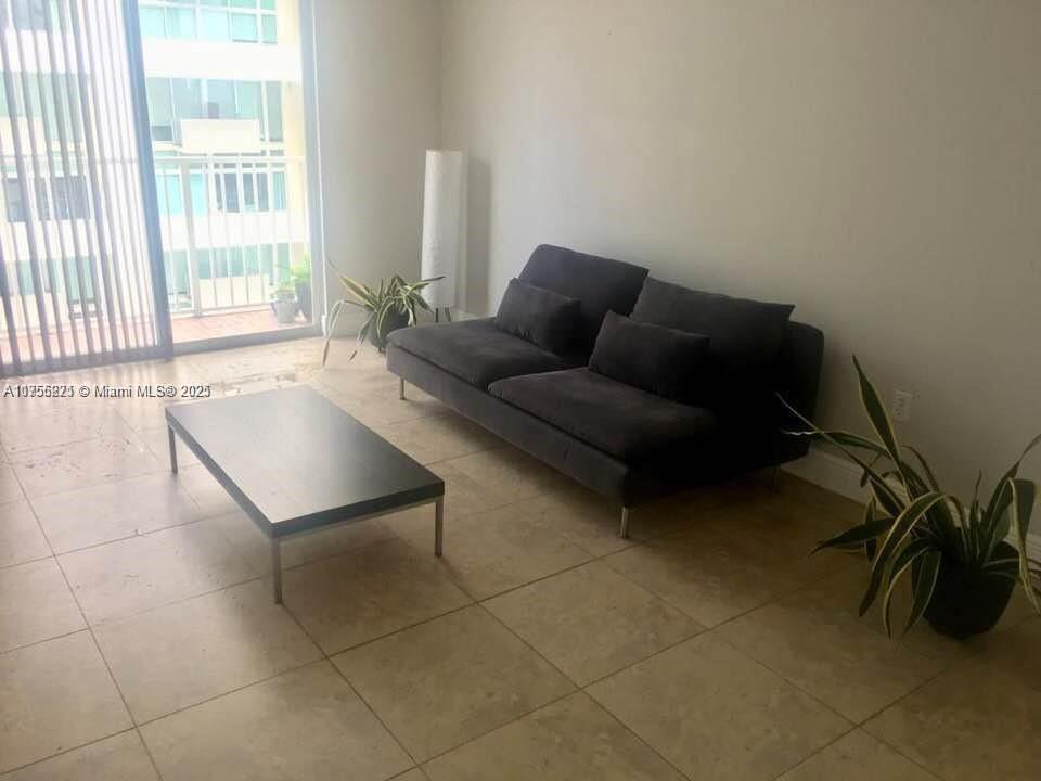 PARKVIEW AT BRICKELL COND - Residential Lease