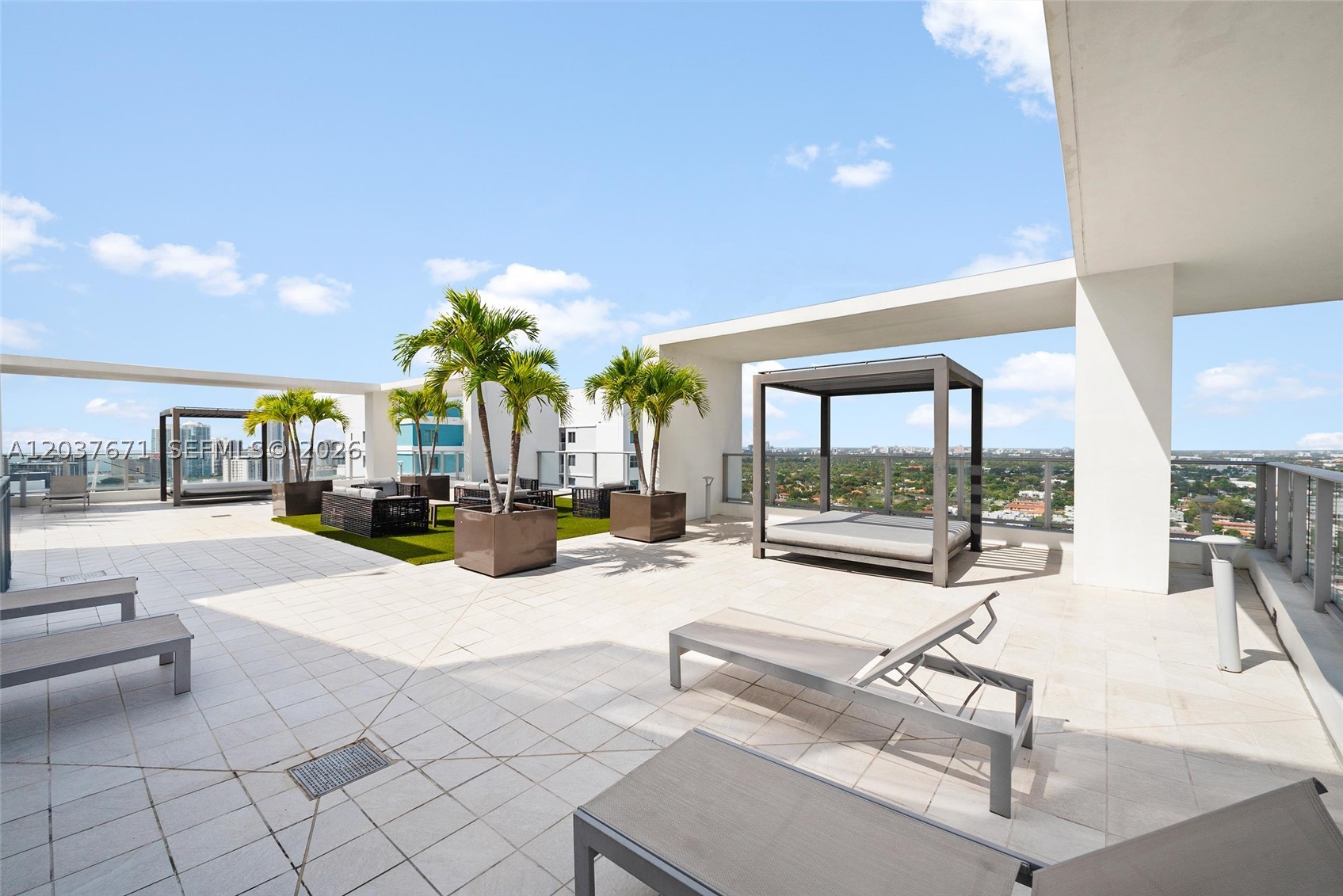 BRICKELL TEN CONDO - Residential Lease