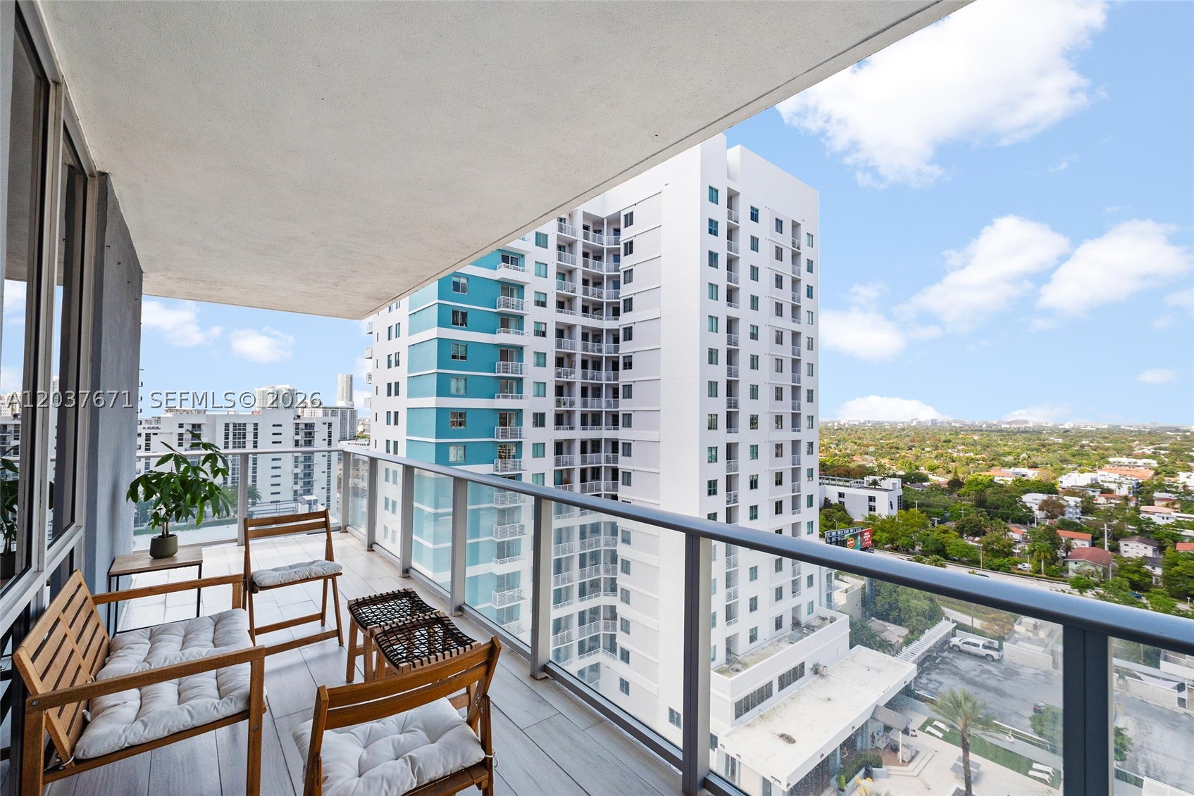 BRICKELL TEN CONDO - Residential Lease