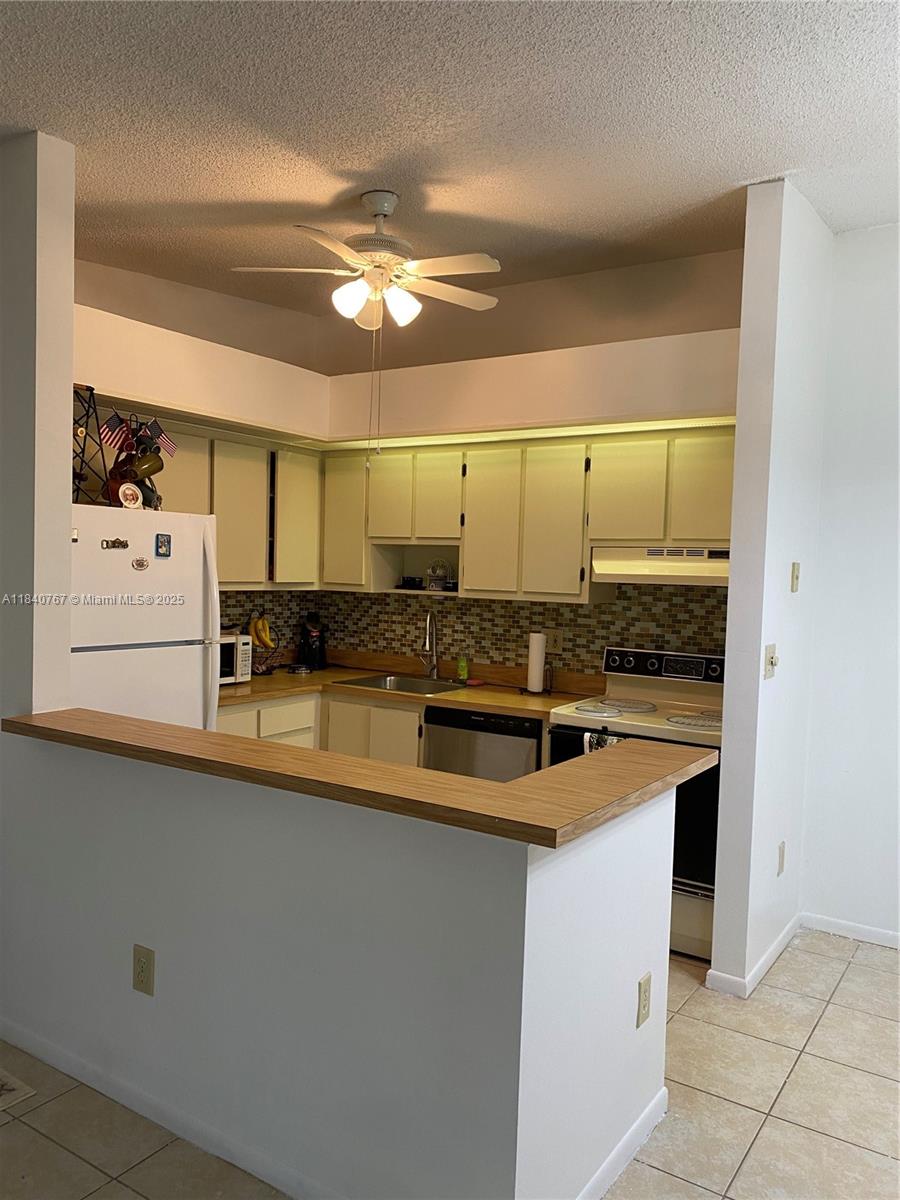 CLAIRMONT CONDOMINIUM - Residential