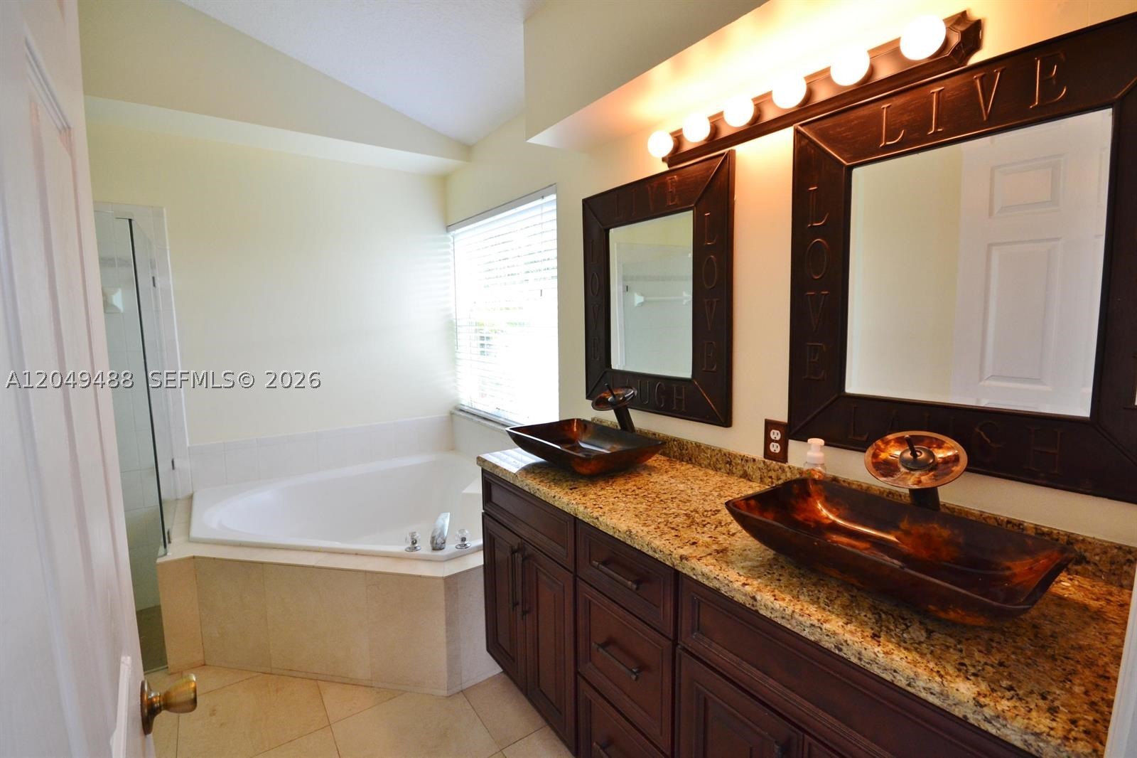 23-42-40~ S 243.6 FT OF N - Residential Lease