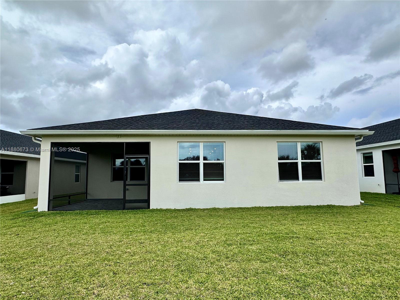 AZALEA - Residential Lease