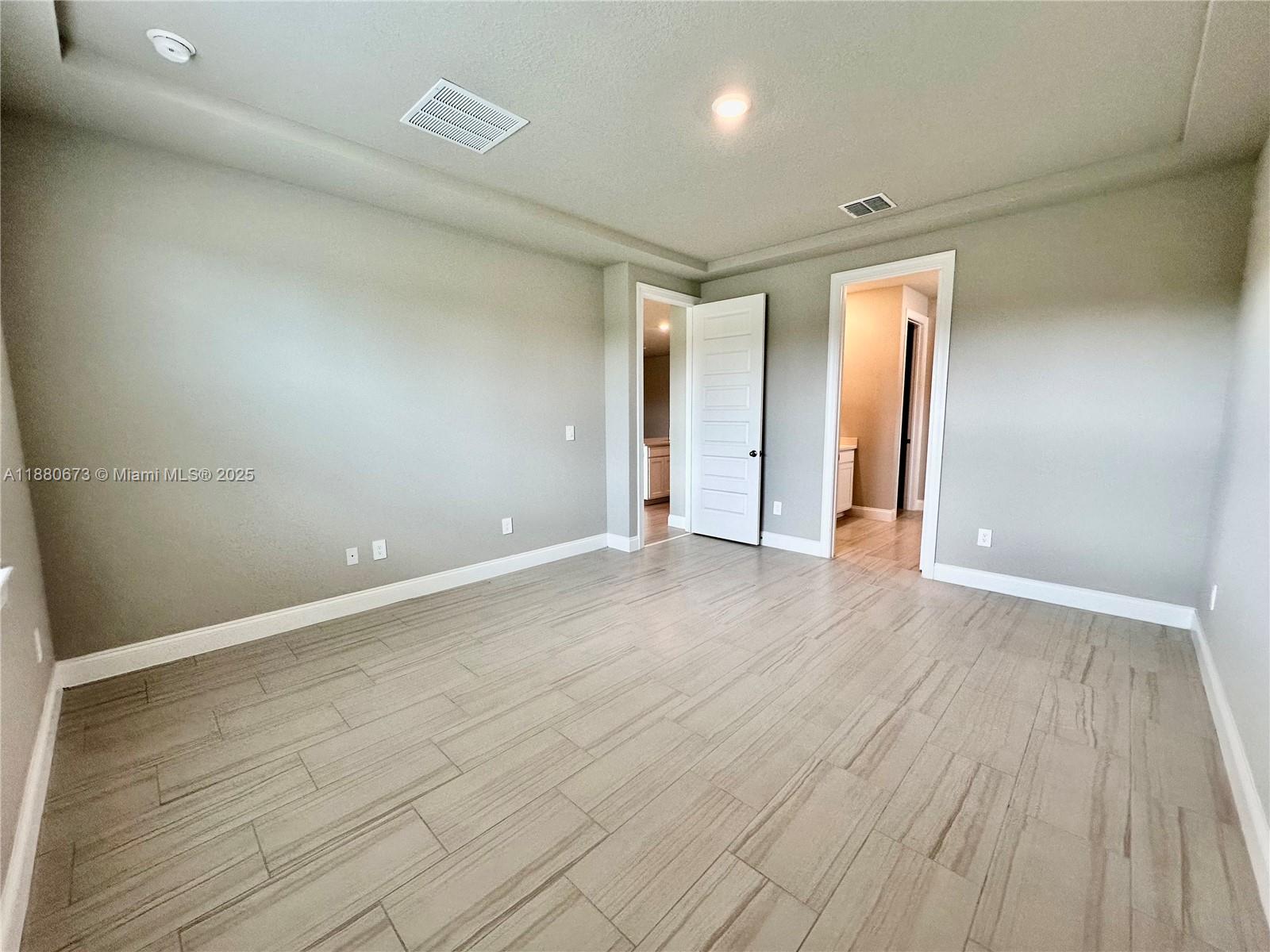 AZALEA - Residential Lease