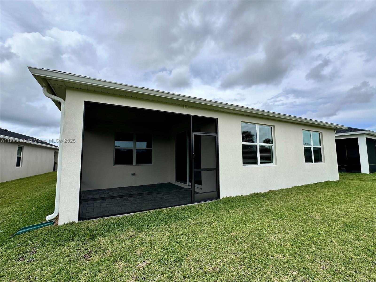 AZALEA - Residential Lease