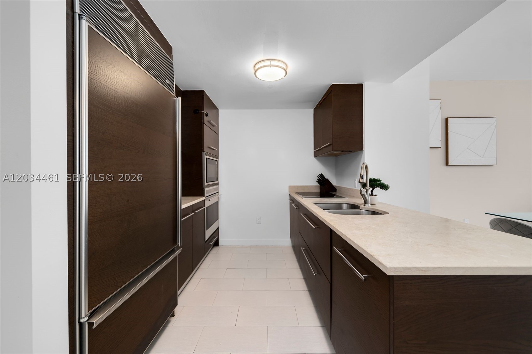 ICON BRICKELL CONDO NO 3 - Residential