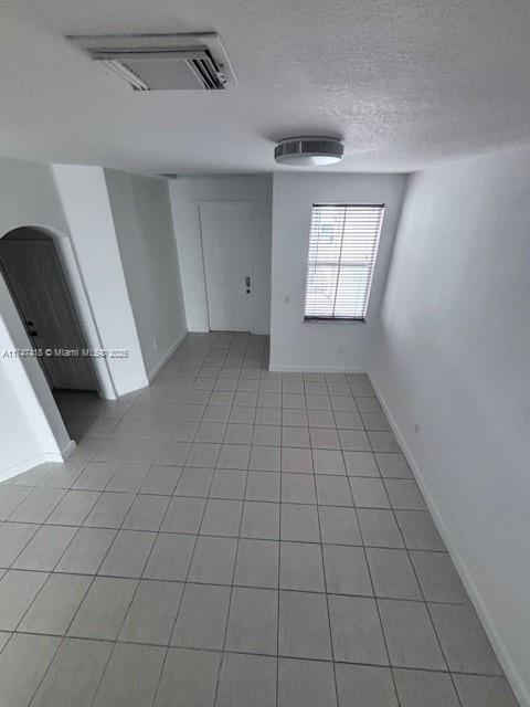 DORAL ISLES NORTH SEC TWO - Residential Lease