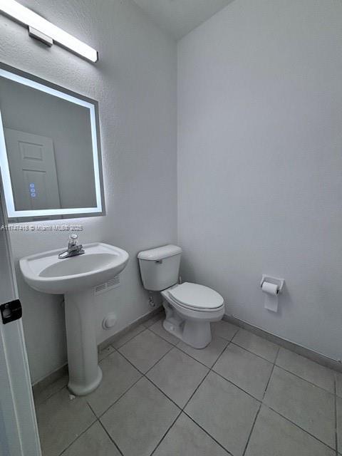 DORAL ISLES NORTH SEC TWO - Residential Lease