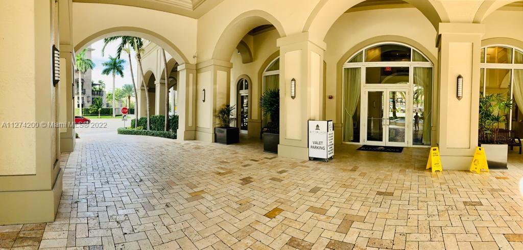 CITYPLACE SOUTH TOWER CON - Residential Lease