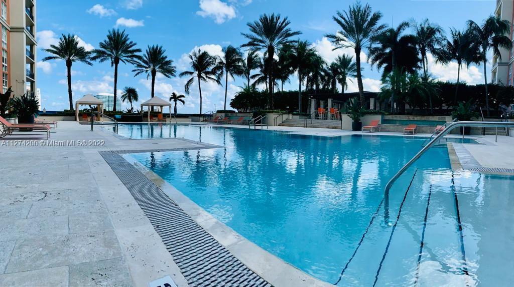 CITYPLACE SOUTH TOWER CON - Residential Lease