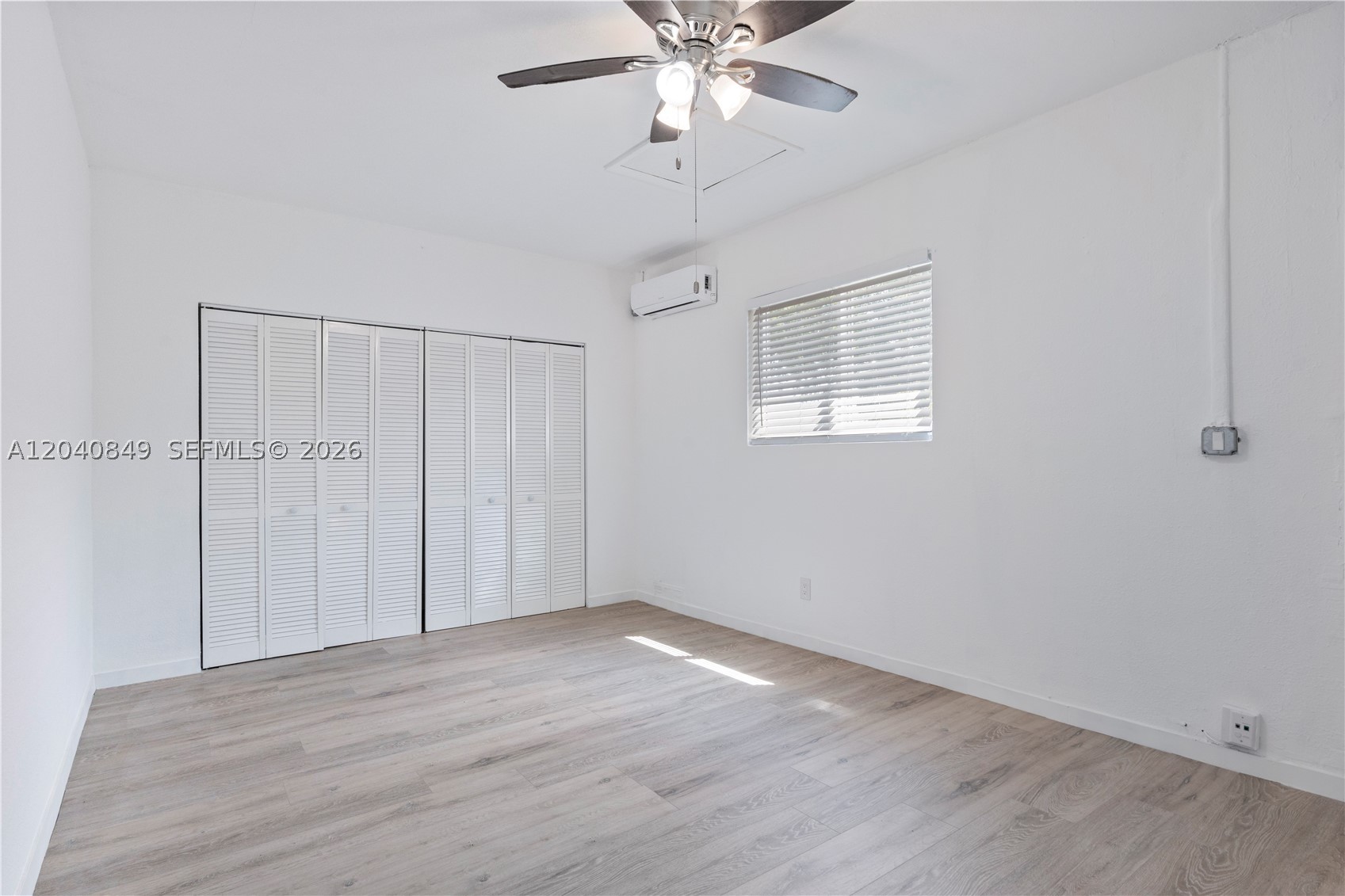 OAKLAND HILLS 6 SEC - Residential