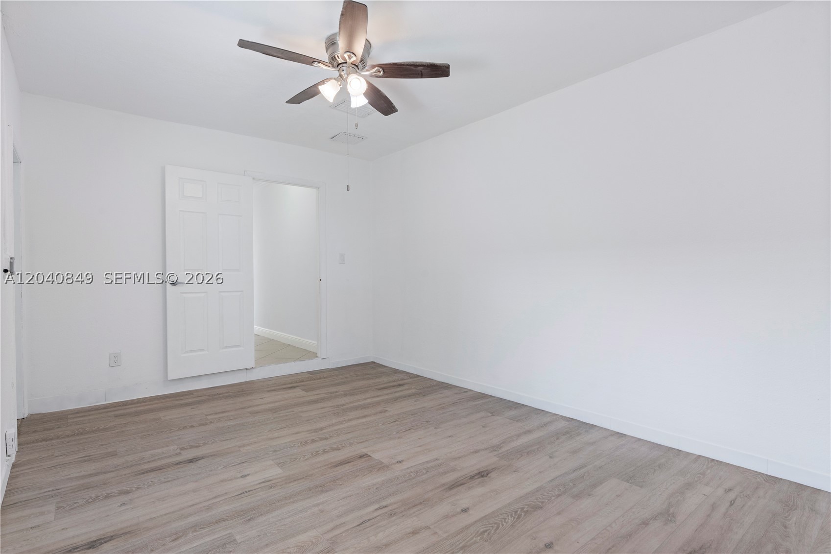 OAKLAND HILLS 6 SEC - Residential