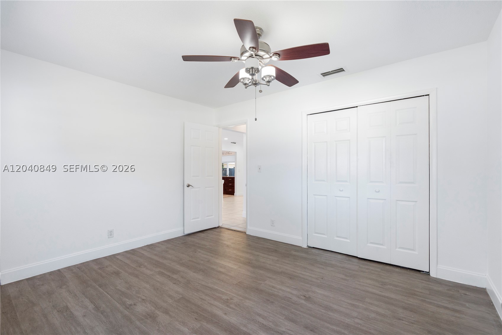 OAKLAND HILLS 6 SEC - Residential