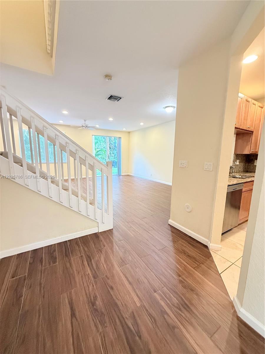 DREXEL PARK TOWNHOMES I C - Residential Lease