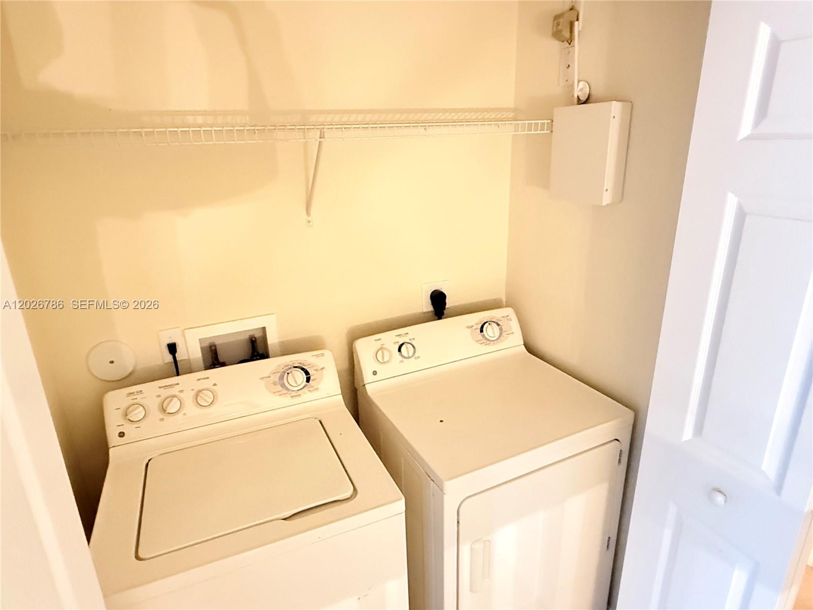 DREXEL PARK TOWNHOMES I C - Residential Lease