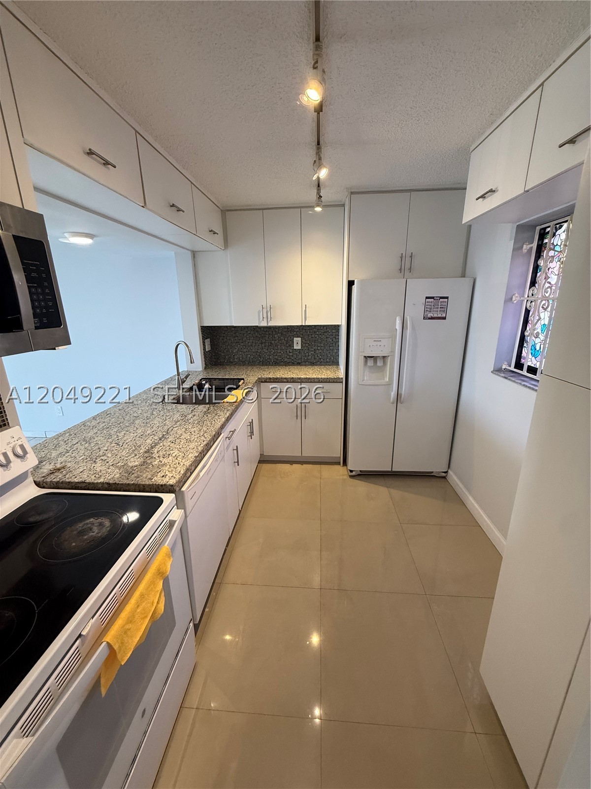 FOX CHASE CONDO #2 - Residential