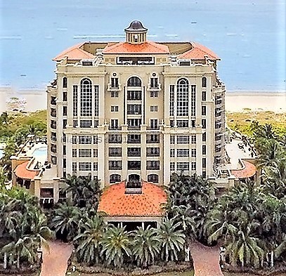 LUXURIA CONDO - Residential