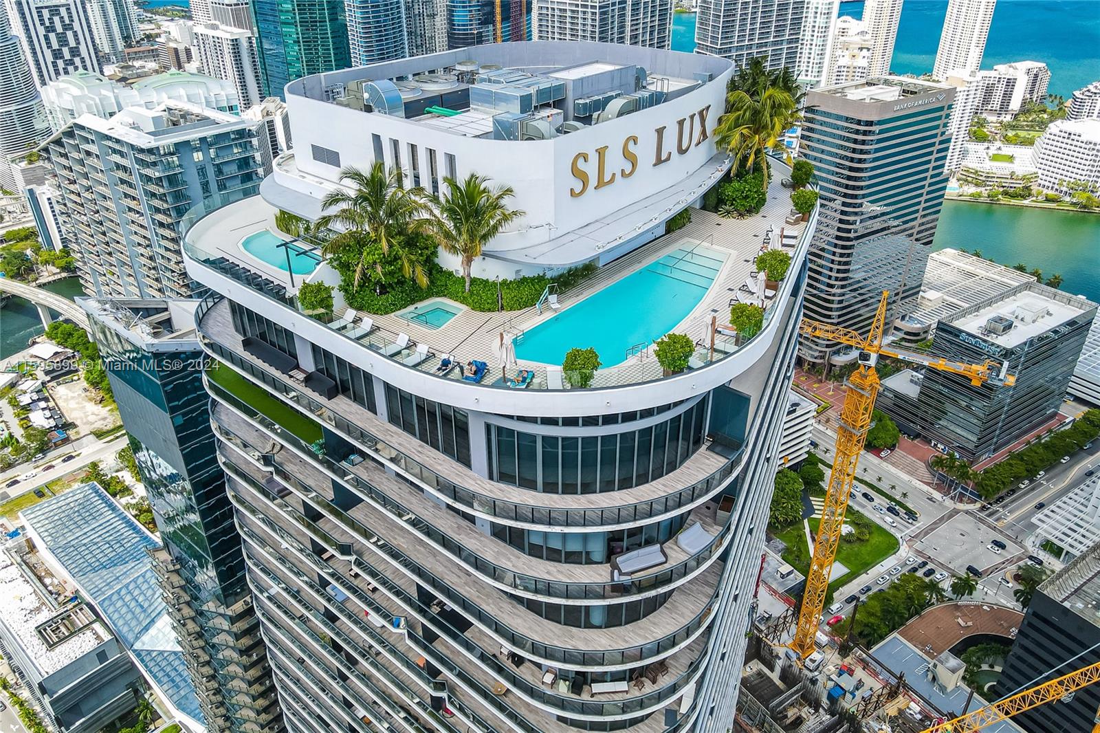 801 SMA RESIDENCES CONDO - Residential
