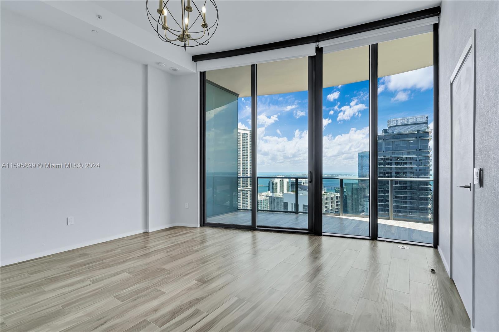 801 SMA RESIDENCES CONDO - Residential