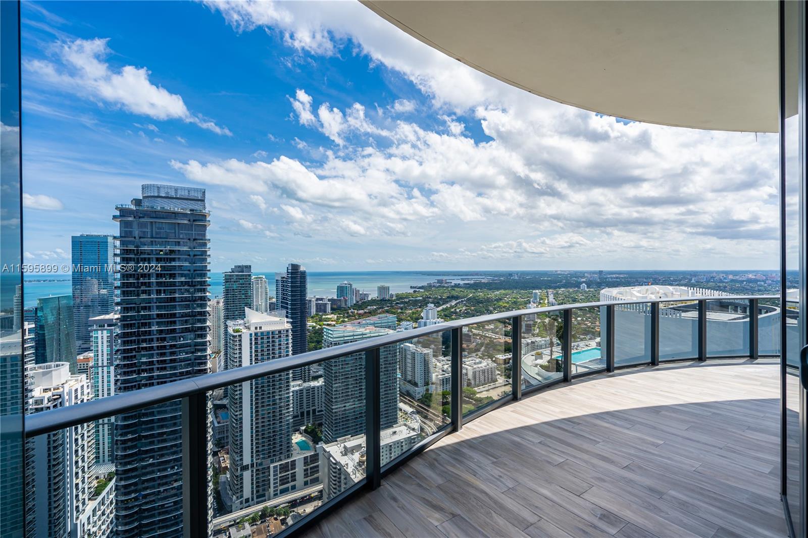 801 SMA RESIDENCES CONDO - Residential