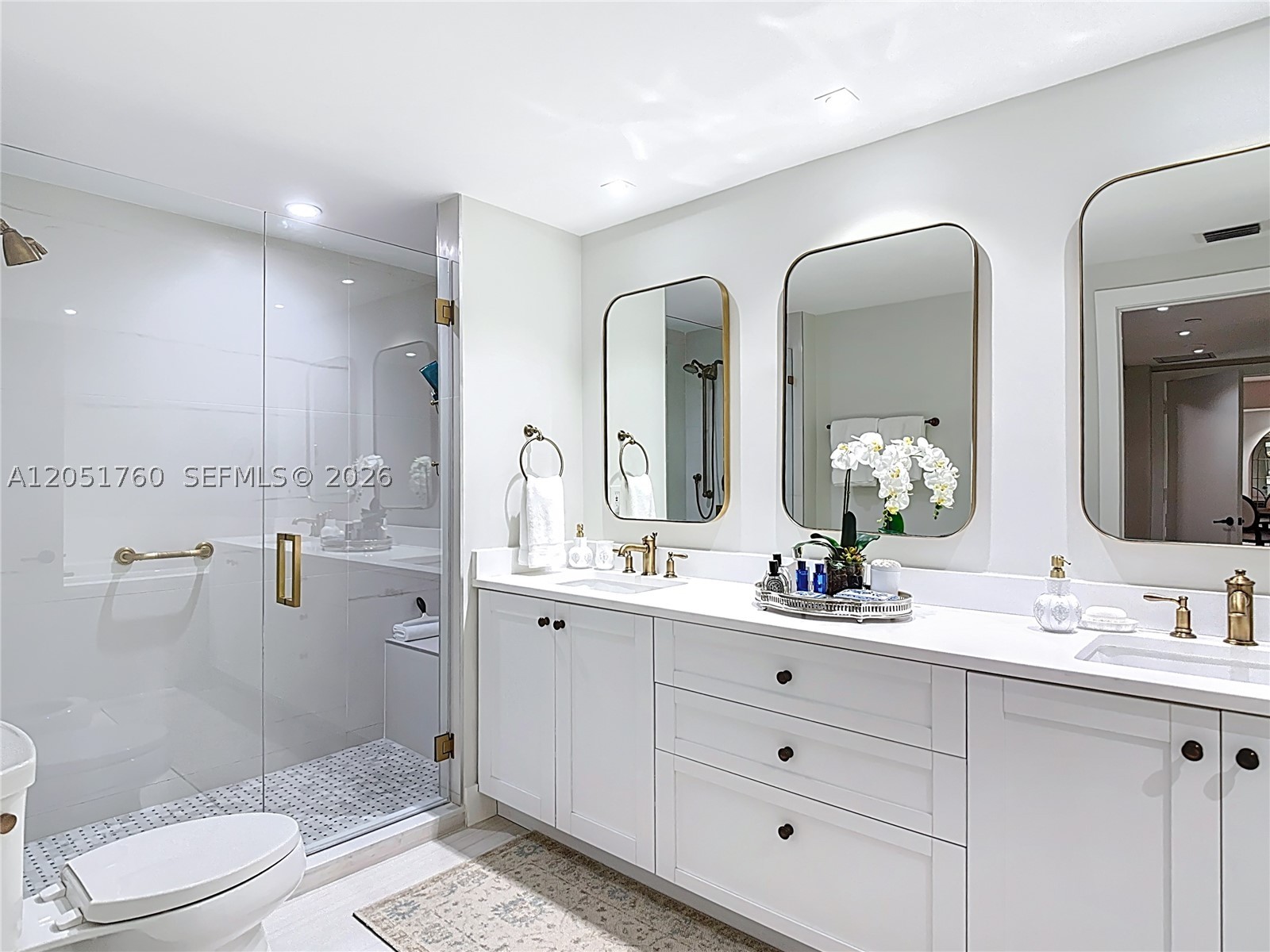 GRAND BAY RESIDENCES COND - Residential