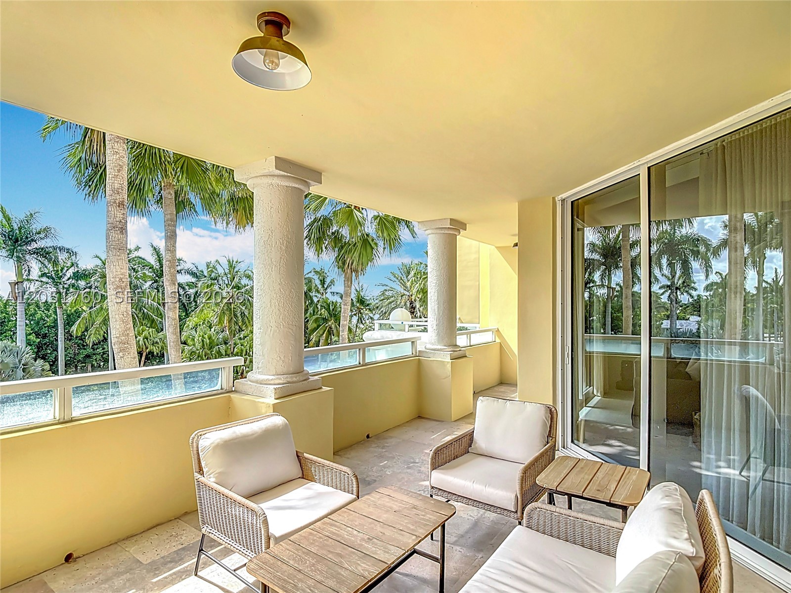 GRAND BAY RESIDENCES COND - Residential