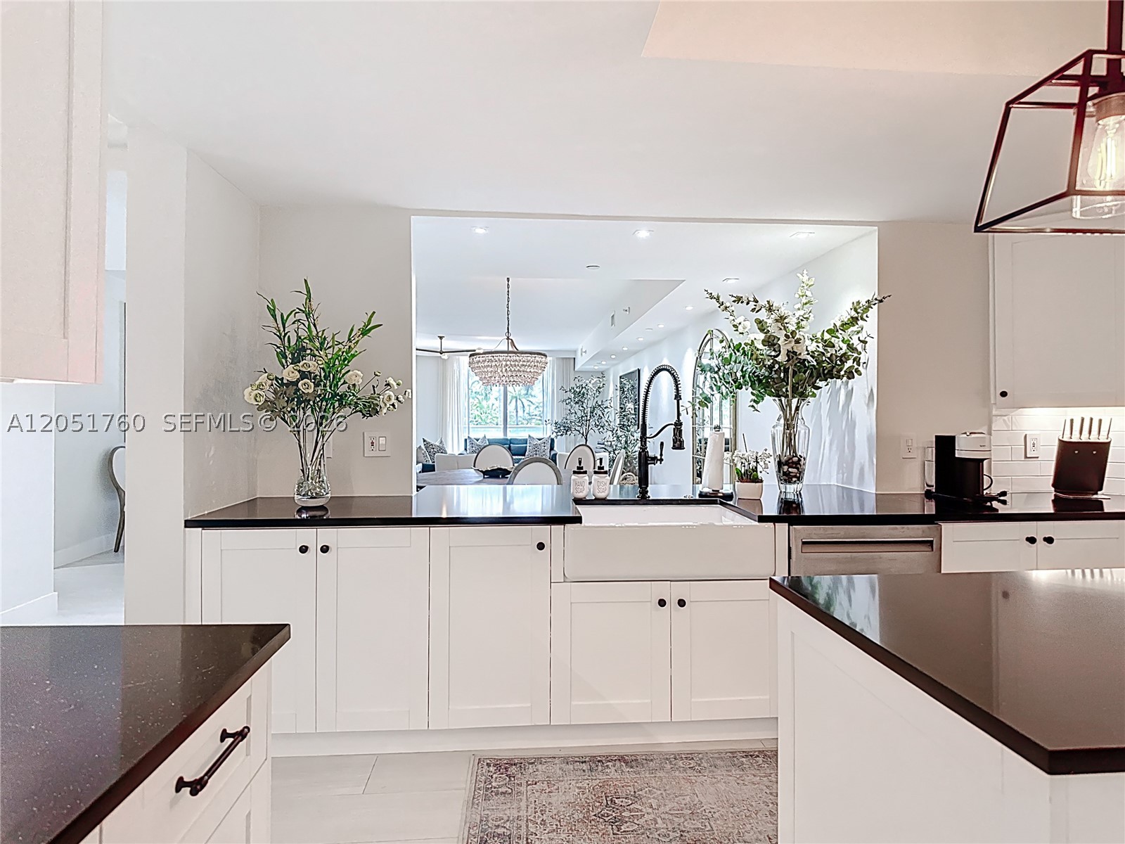 GRAND BAY RESIDENCES COND - Residential