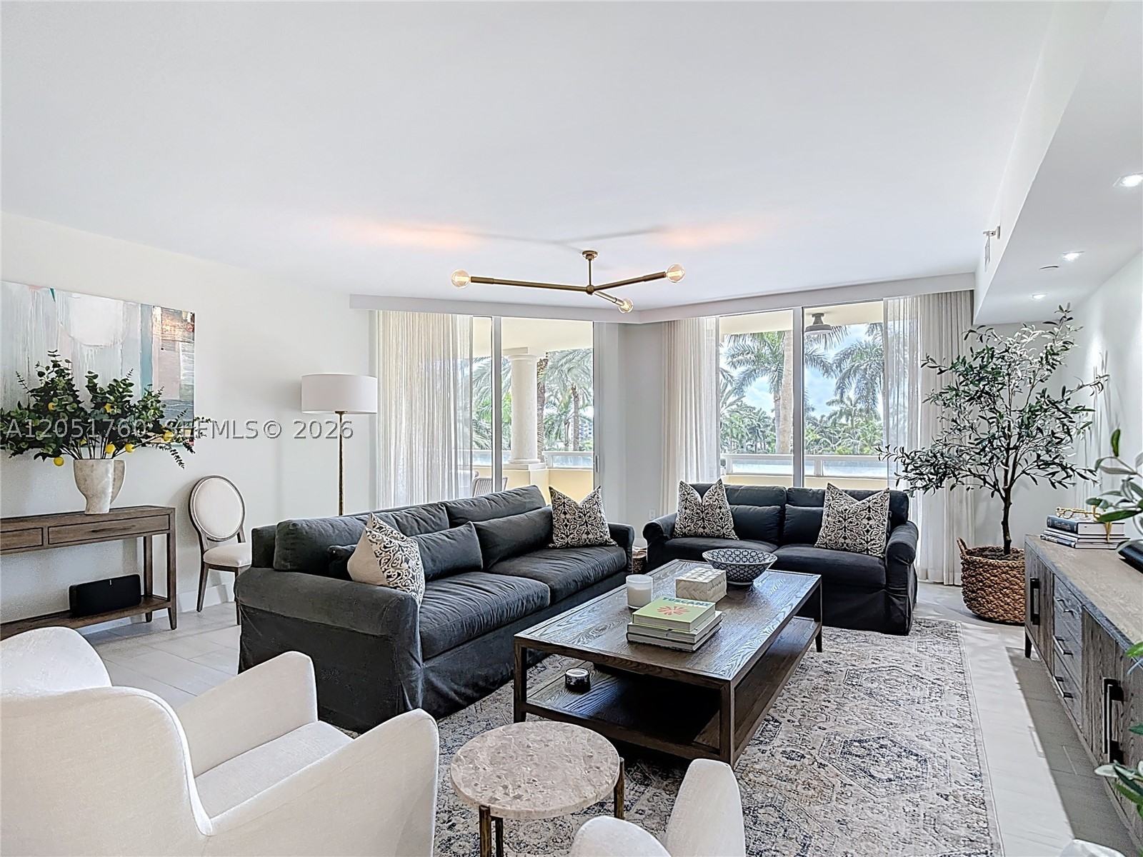 GRAND BAY RESIDENCES COND - Residential