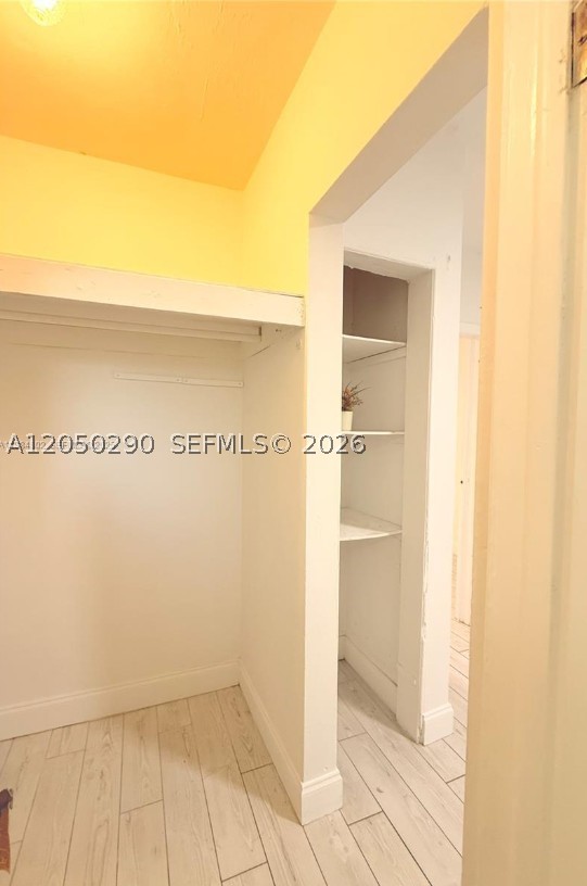 NORTHERN BLVD TRACT - Residential Lease