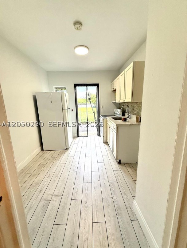 NORTHERN BLVD TRACT - Residential Lease