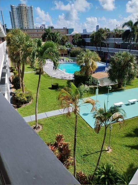 Fantastic updated 1-bedroom, 1-bath unit featuring charming tile floors throughout and a lovely patio overlooking the garden and pool area. Conveniently located within walking distance to shops, restaurants, and the beach, with a bus stop directly across the street. The unit also includes central A/C for added comfort.
55+ community.
Also available for rent at $1,700/month.
Call today to schedule a showing!